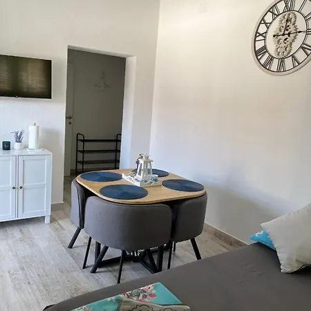 Be At Peace * Trogir