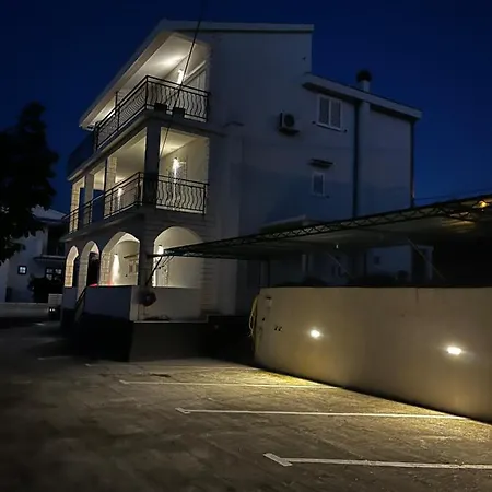 Be At Peace * Trogir